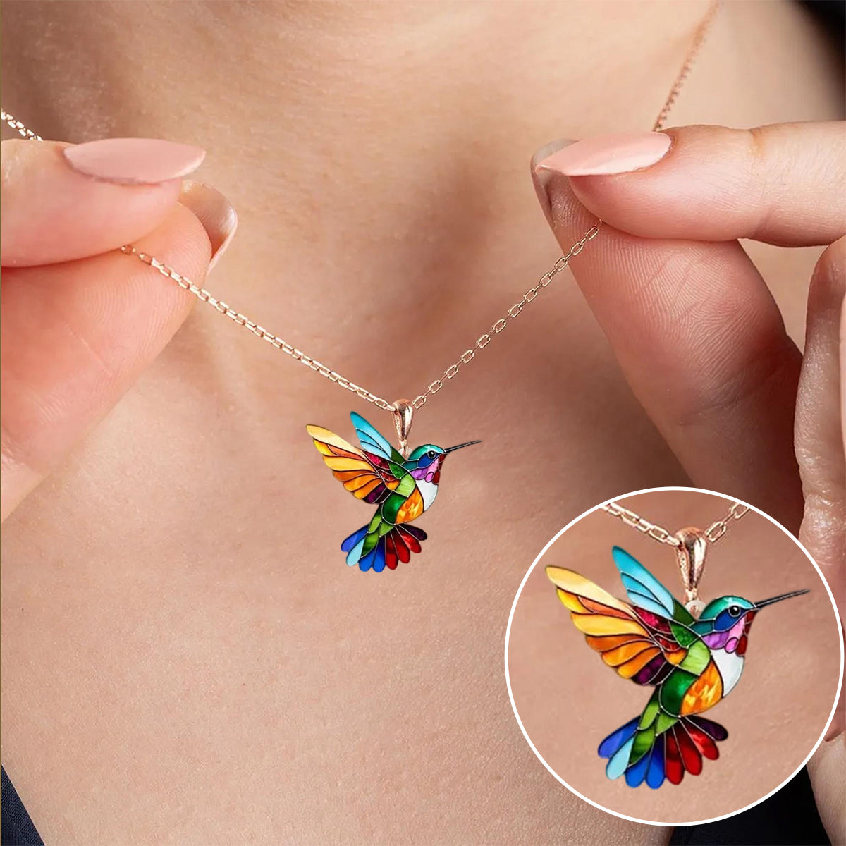 Collana colorata con colibrì